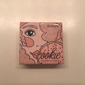 Benefit Cookie Box Highlighter